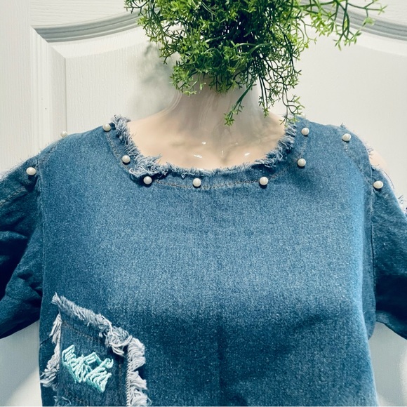 🌸3 for $30 Denim Mini Dress Size M details pearls embroidery distressed jeans - Picture 6 of 15